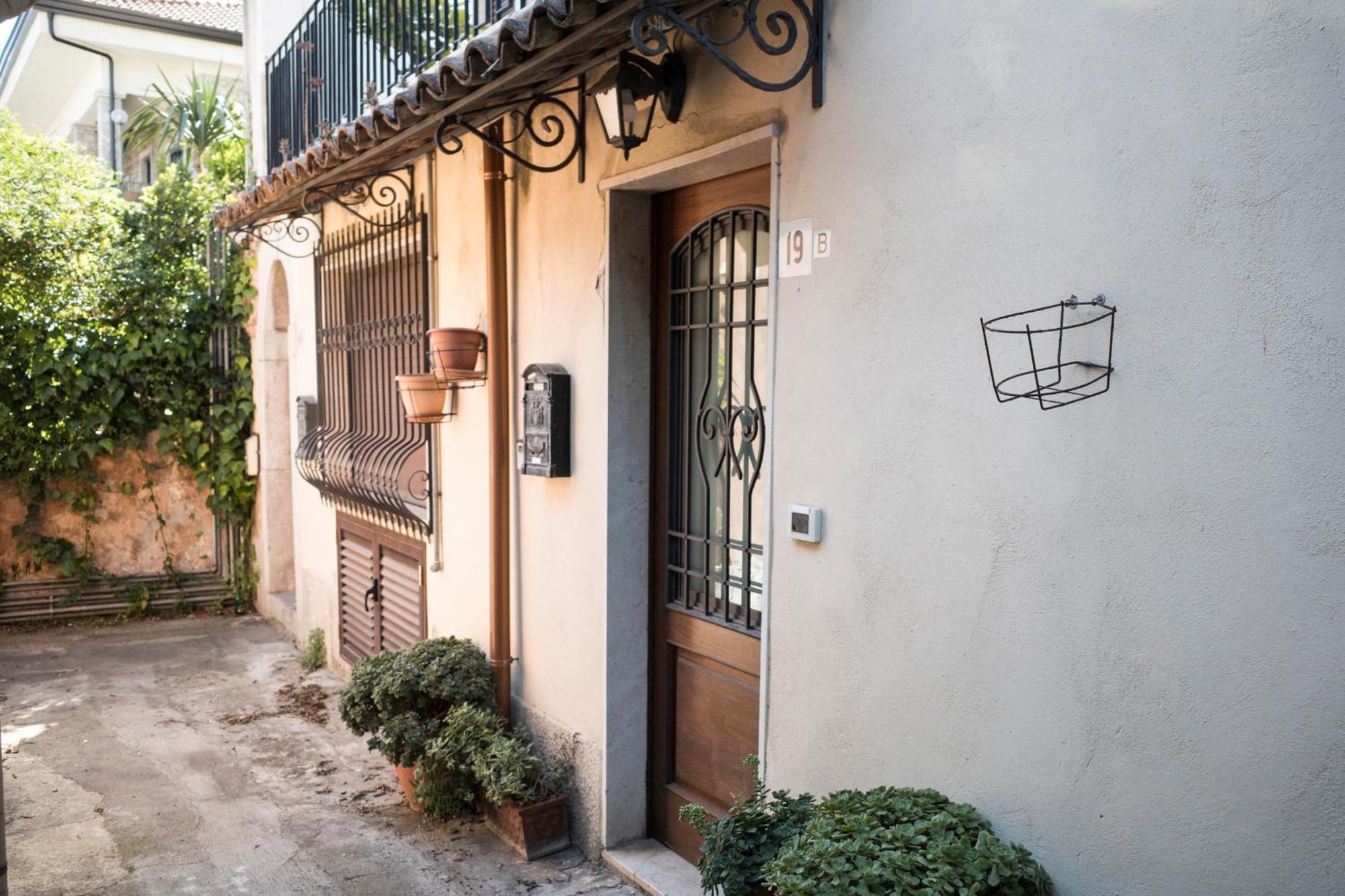 Diddy Maison Taormina Eksteriør billede
